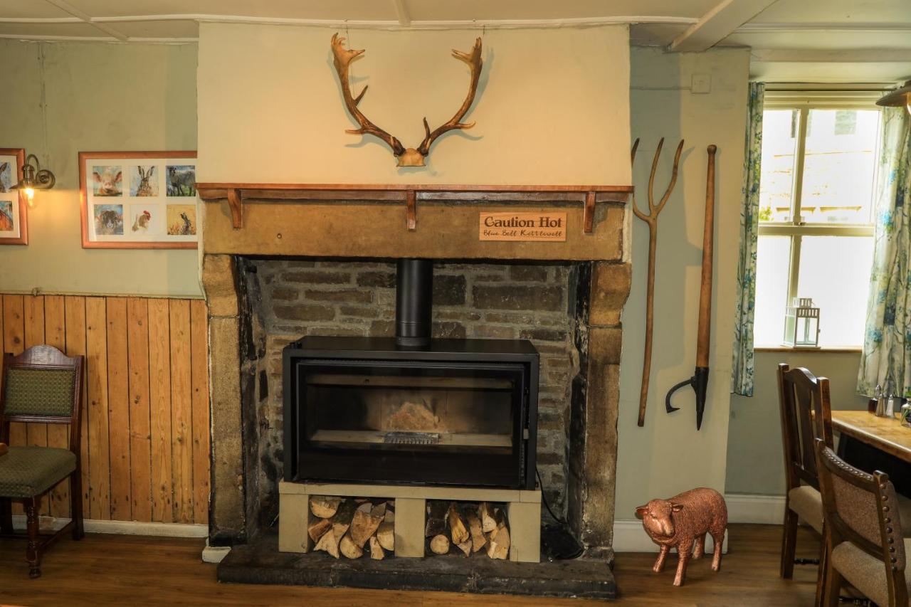 The Blue Bell Inn Кетълуел Екстериор снимка